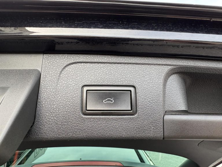 VW Passat 2.0TDi DSG