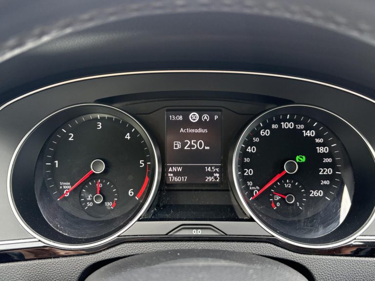 VW Passat 2.0TDi DSG